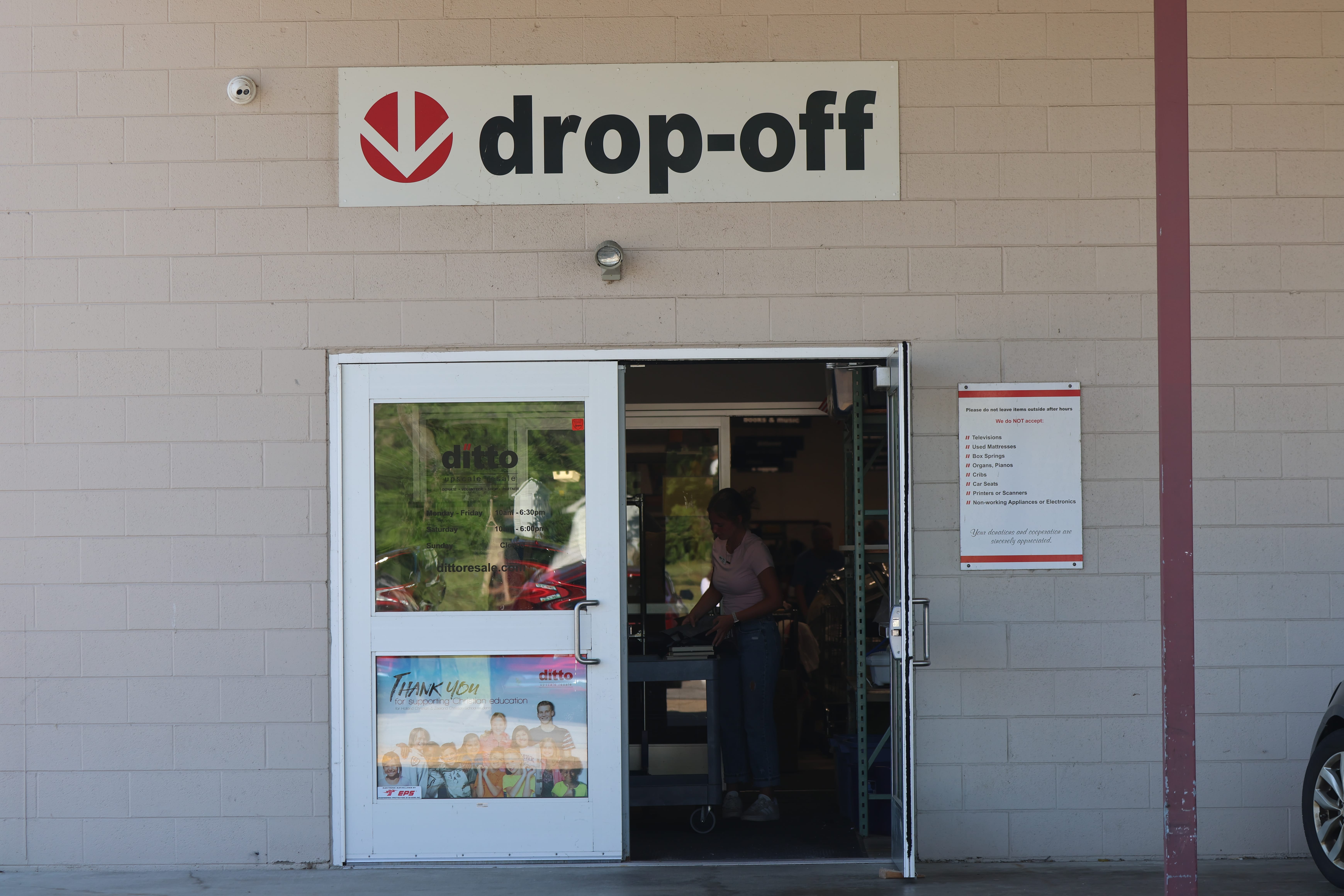 ditto donation drop-off room